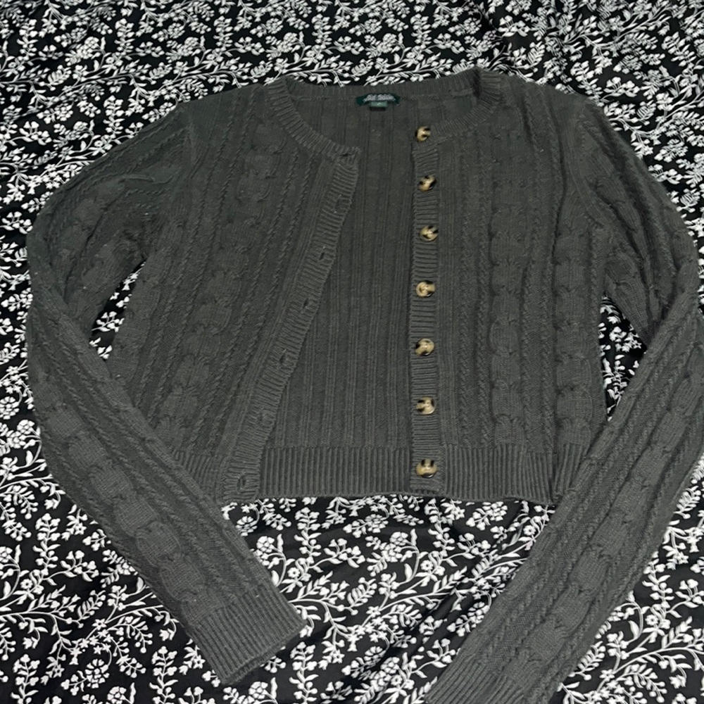 Wild Fable small knit cardigan